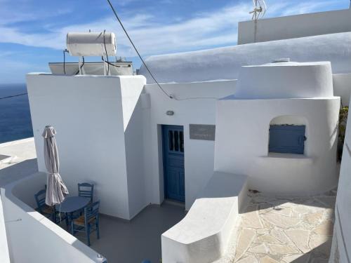 Anafi Tholos House