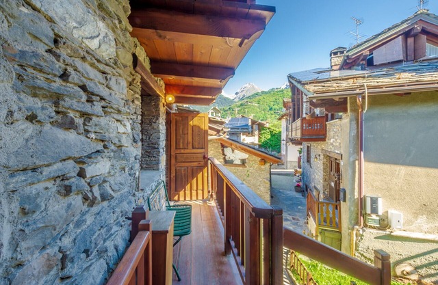 Anais Apartment - Central & wifi