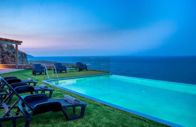 Anastasis Luxury Villa Andros With Heated Pool