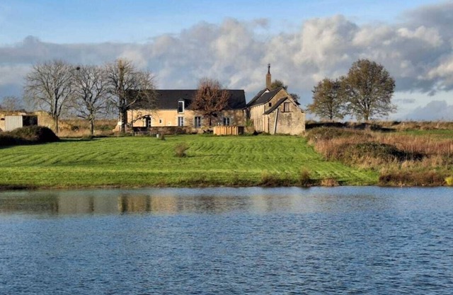 Ancienne Ferme Rénovée - 7 Chambres/14 Couchages Avec Étang