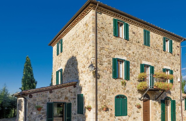 Ancient country house completely restored