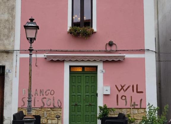 Ancient Stone 'Casa Rosa'- Sea and Mountain View Tranquil Borgo