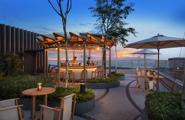 ANDAZ SINGAPORE, BY HYATT