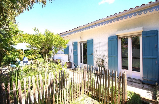 Andernos center, house 60m2 with garden 600m from the beach