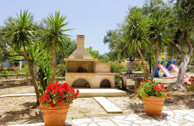 Anemomylos Studios - Ground Floor Two-Space Apartment