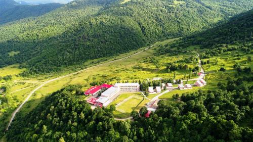 Ani Resort
