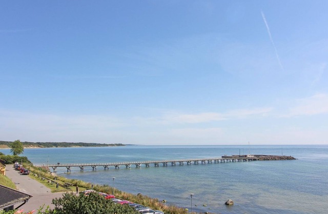 "Anni" - 250m from the sea by Interhome