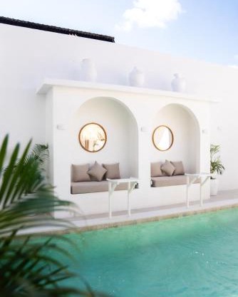 Antana Hotel