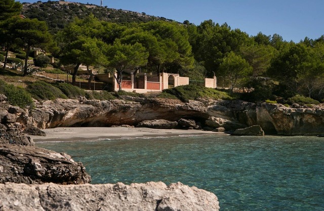 Anthoula's House. Superior Sea View Apartment