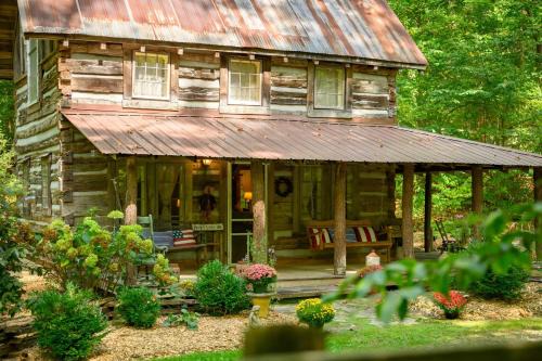 Antique Cabin