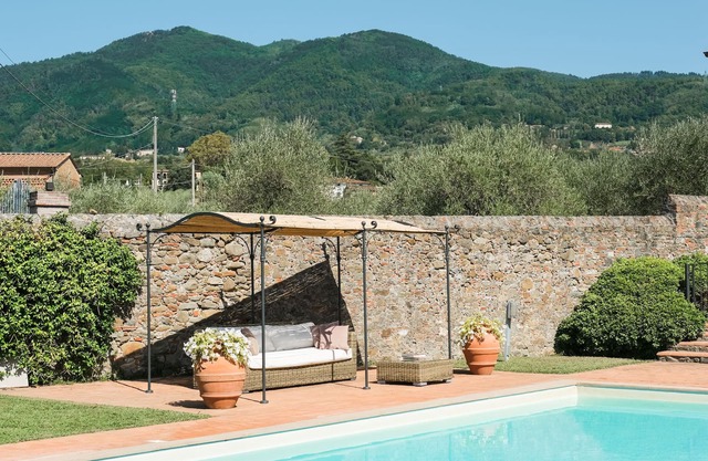 Antique Farmhouse On The Hills Of Lucca