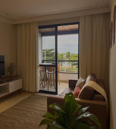 Apê com vista para o mar e clima animado