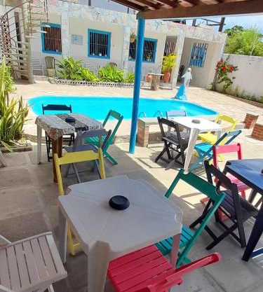 Ap05-A 50 Metros da Praia Flats Mobiliados para 6 Pessoas