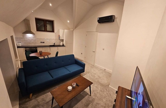 Aparotel Stonehenge Amesbury - 1st Floor Apt