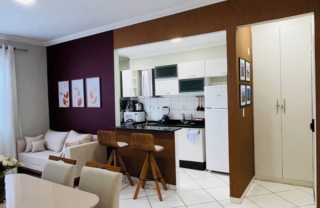 Apartment with queen bed, smart TV, garage, air and Wi-Fi. Pets allowed