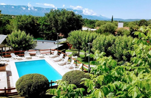 Apart Cabañas La Estancia