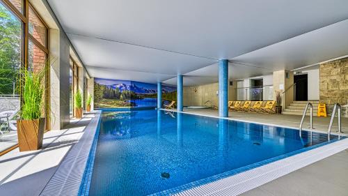 Apartament widokowy "ROCCA VIEW" STONE HILL RESORT z basenem i saunami