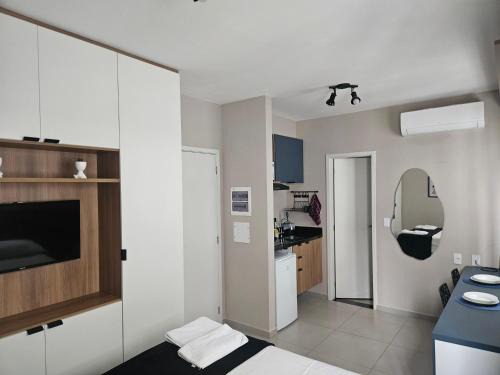 Apartamento 1 Completo com Piscina e Academia ao lado da USP