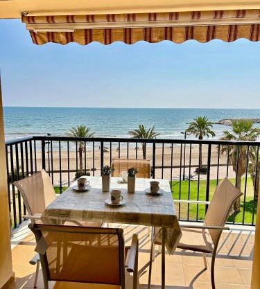 Apartamento 1 línea playa Porsa playa Alboraya