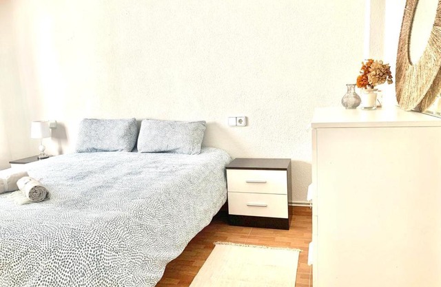 Apartamento a 200 metros paseo zorrilla