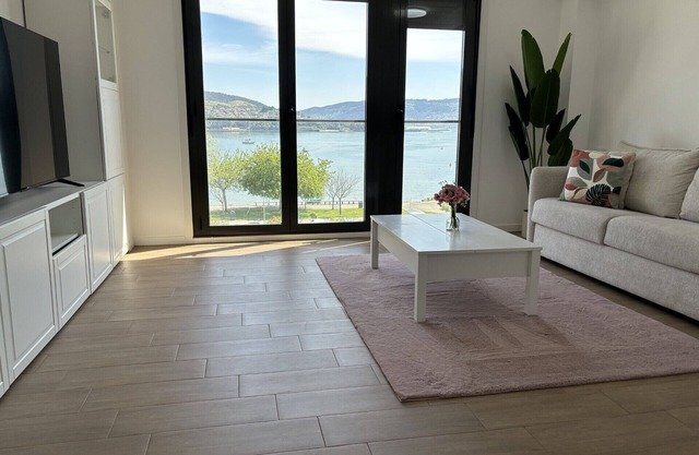 Apartamento Deluxe, Frente al mar y en la Ria de Vigo,