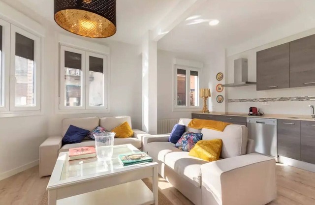 Apartamento Entero Para 4+1 en Bilbao La Vieja