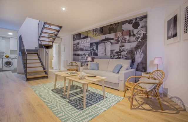 Apartamento Interior Duplex 1 Dormitorio 2 Baños