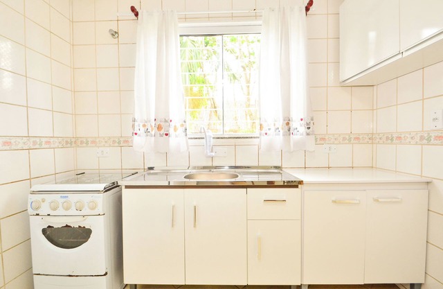 Apartamento térreo perto de tudo no Campeche N1771