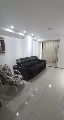 Apartamentos Ed London, na Av principal a poucos passos das Termas