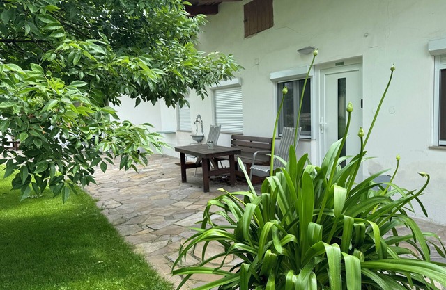 Apartment ZWEI - small but nice - 15min from the sports center