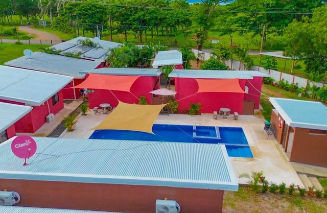 APARTMENT EL JOBO, LA CRUZ, AT 700 MTRS COPAL BEACH, 8 MIN FROM RAJADA