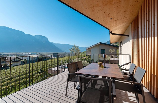 Apartment 'Katherina' with Mountain View, Shared Pool and Wi-Fi