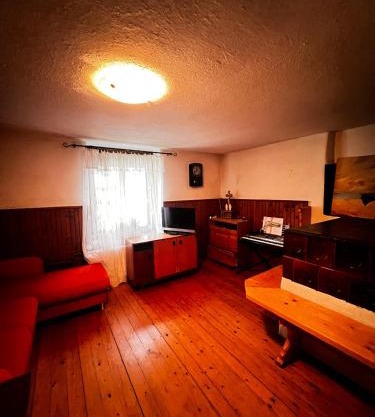 Apartma Pr'Csrlu