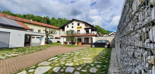 Apartma & RAfting