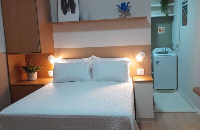 Apartment 100m from the subway and 700m from the beach