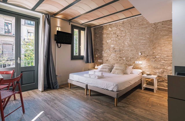 Apartment '1 Ylang' with Balcony, Wi-Fi and Air Conditioning