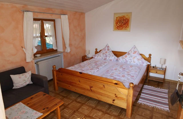 Apartment- 2 pers, 30 sqm, living/sleeping area, balcony