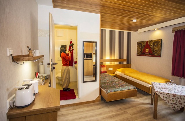 Apartment 2 with sophisticated equipment between Pforzheim and Karlsruhe