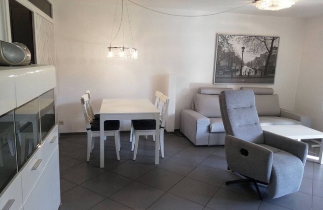 Apartment '2 Zimmer Appartement 14' with Private Terrace and Wi-Fi