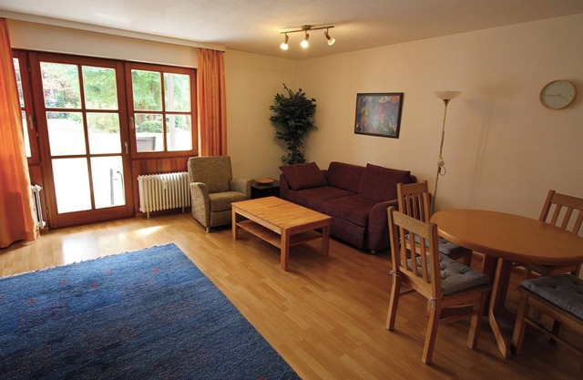 Apartment '2 Zimmer Appartement 11' with Private Terrace and Wi-Fi