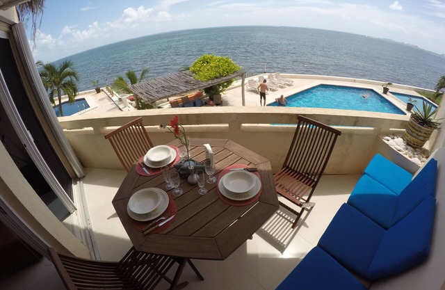 Apartment 204 with beautiful ocean view