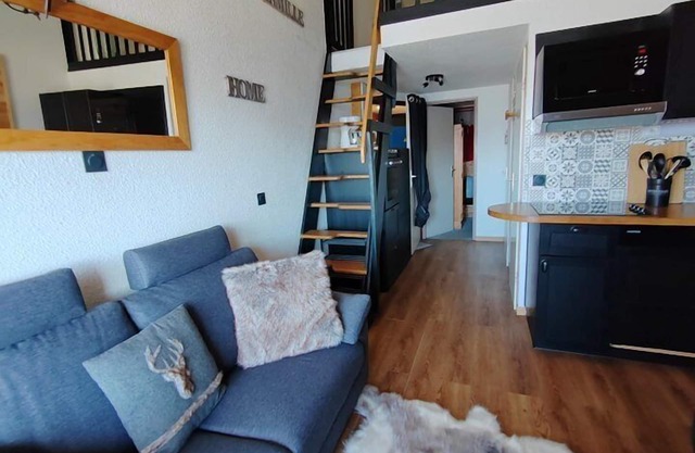 APARTMENT 3 ROOMS ALPE D'HUEZ QUARTIER PASSEAUX