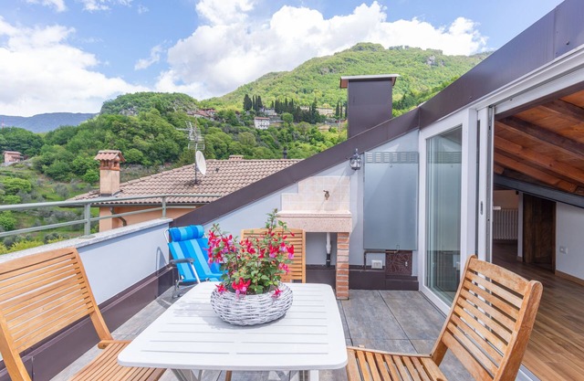 Apartment Alloro by Interhome