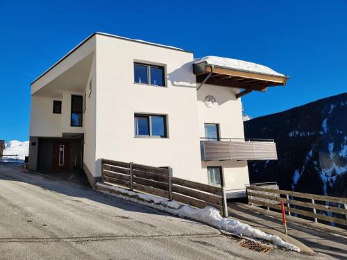 Apartment Alpenliebe-3 by Interhome