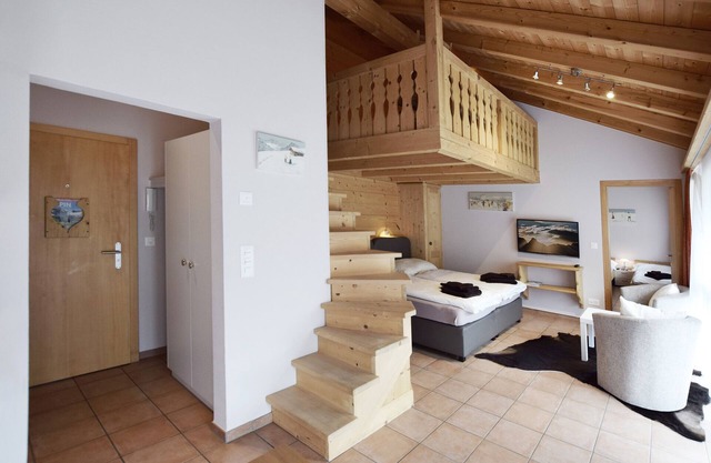 Apartment "Alpin 7" with Terrace & Wi-Fi