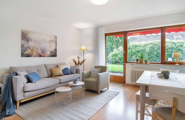Apartment 'Am Buchbühl' with Private Terrace, Private Garden and Wi-Fi