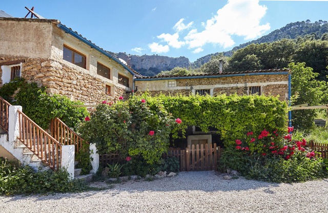 Apartment 'Apartamento Cortijo El Soto' with Shared Pool, Shared Terrace and Wi-Fi