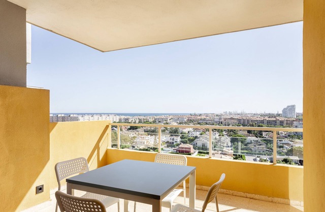 Apartment 'Atico Con Piscina En La Playa' with Sea View, Wi-Fi and Air Conditioning