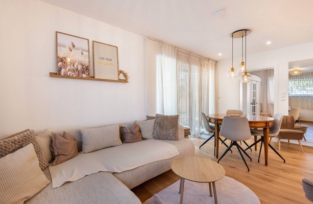 Apartment 'Bei Thérèse' with Private Terrace and Wi-Fi