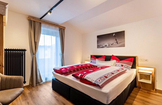 Apartment 'Bergwelt A2' with Mountain View, Balcony and Wi-Fi